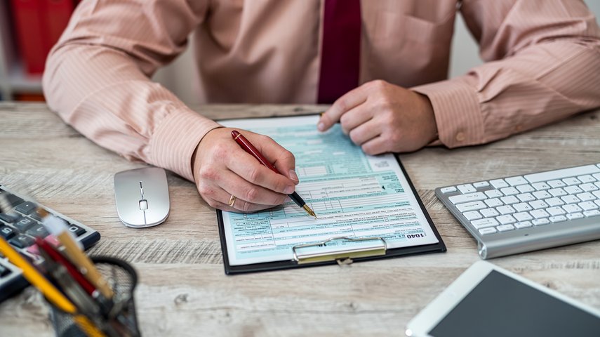 Employment Law Guide 2026: Right to work checks